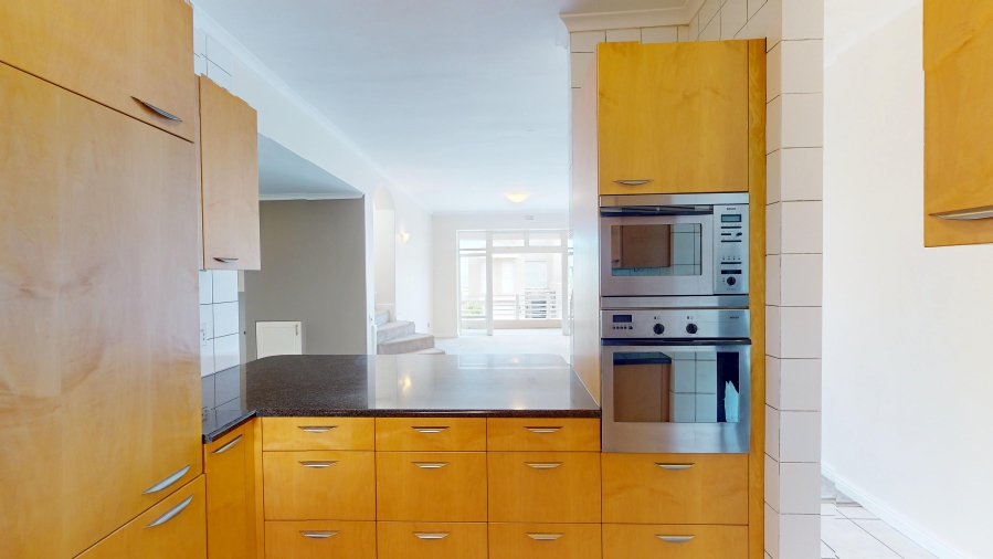 2 Bedroom Property for Sale in Harbour Island Western Cape